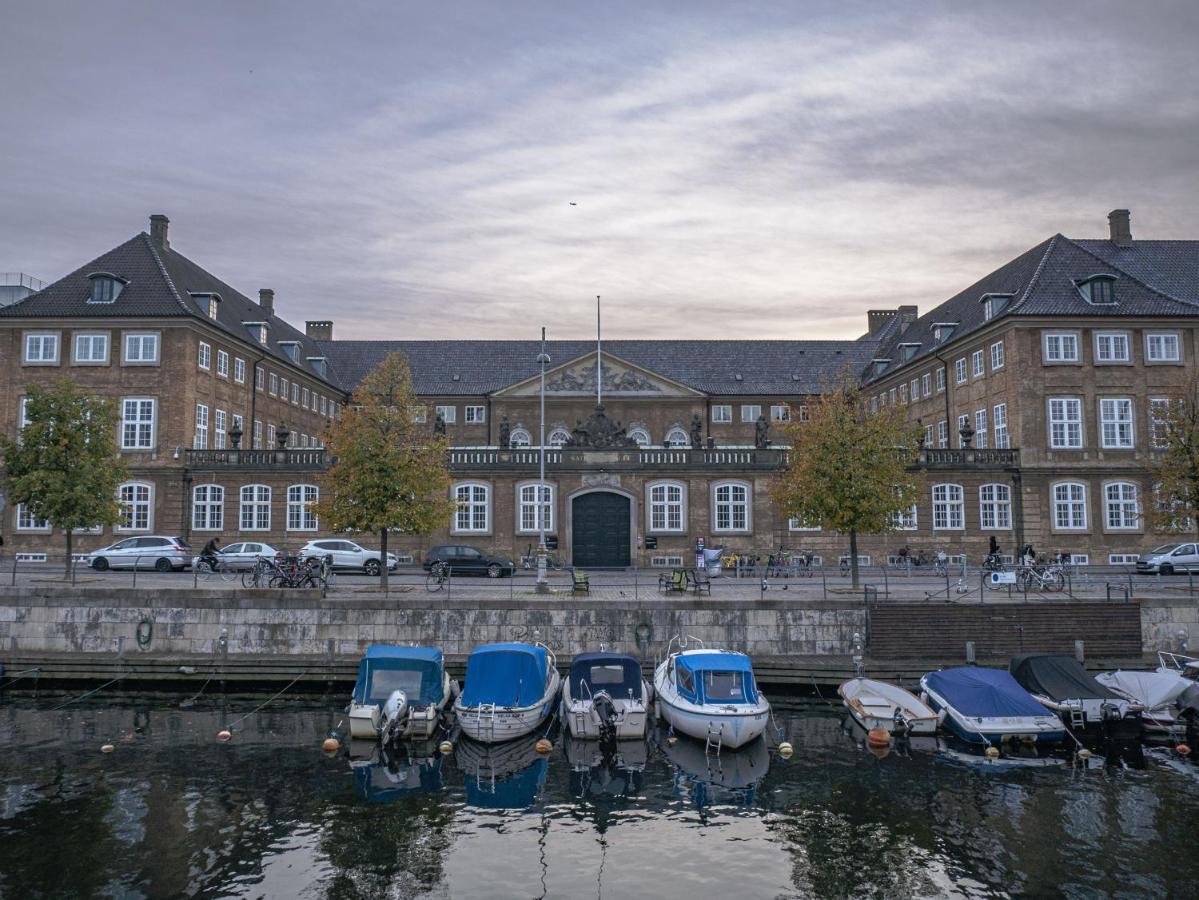 Stylish Spacious Apartment W 3Br In Copenhagen City Exterior photo