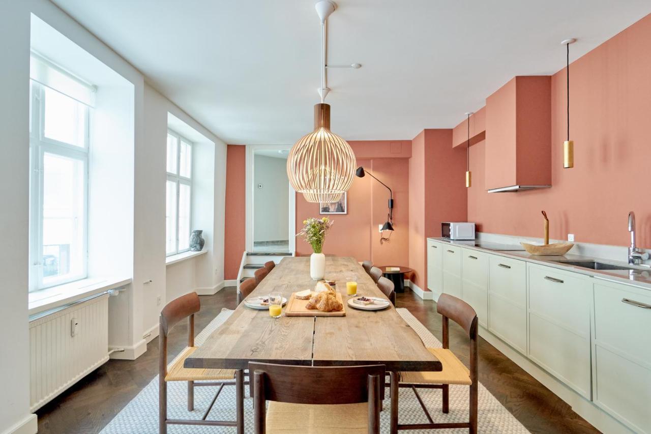 Stylish Spacious Apartment W 3Br In Copenhagen City Exterior photo